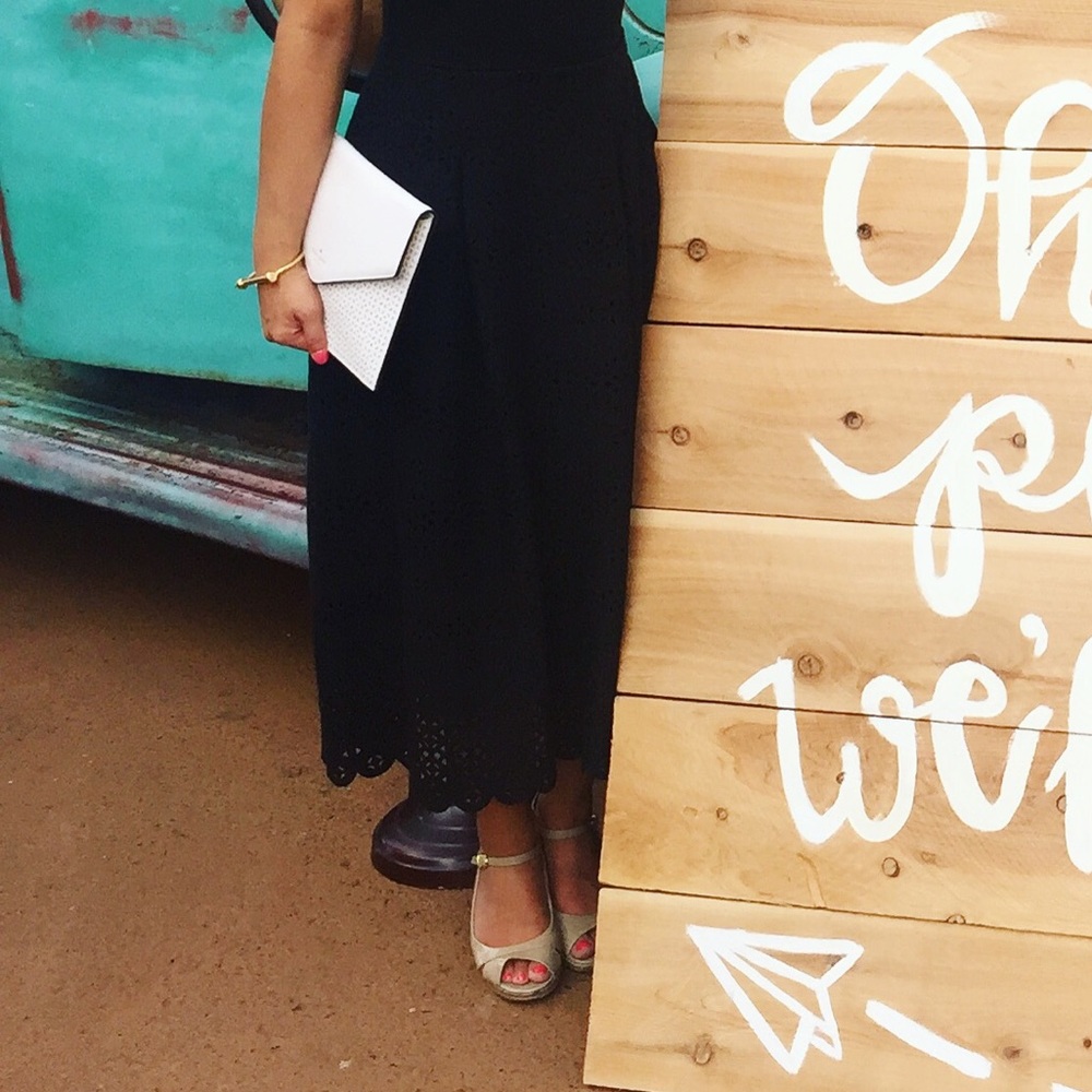WHITE Kate Spade Clutch cut out details EXCELLENT